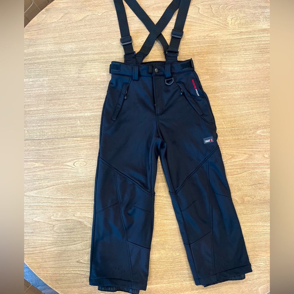 32 DEGREES Weatherproof Boys Removable Suspender Snow Pants Size S 7/8
